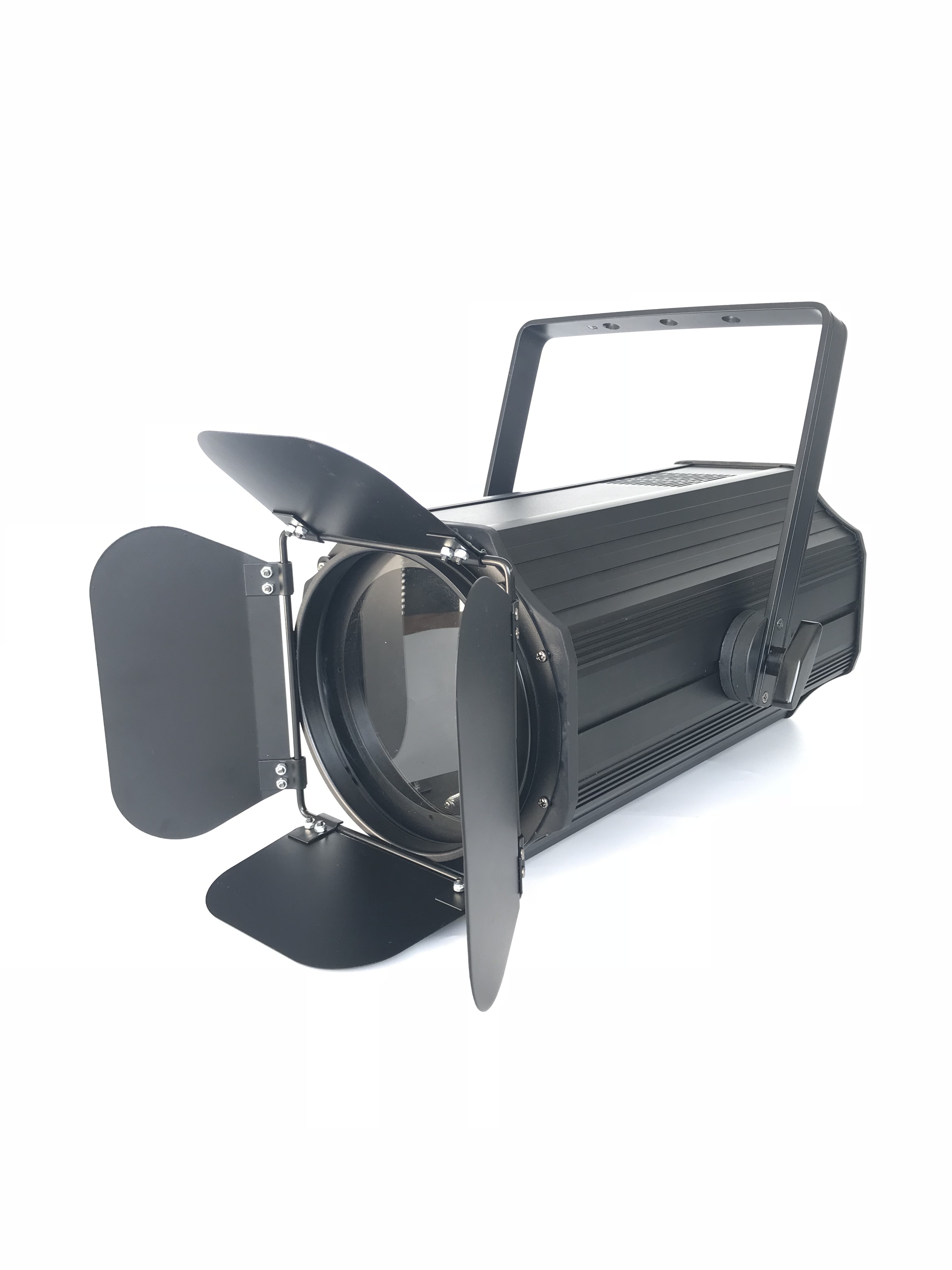 120W LED zoom wash